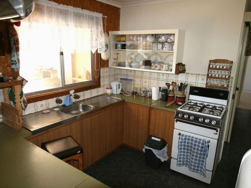 17 High Street, Tickera SA 5555
