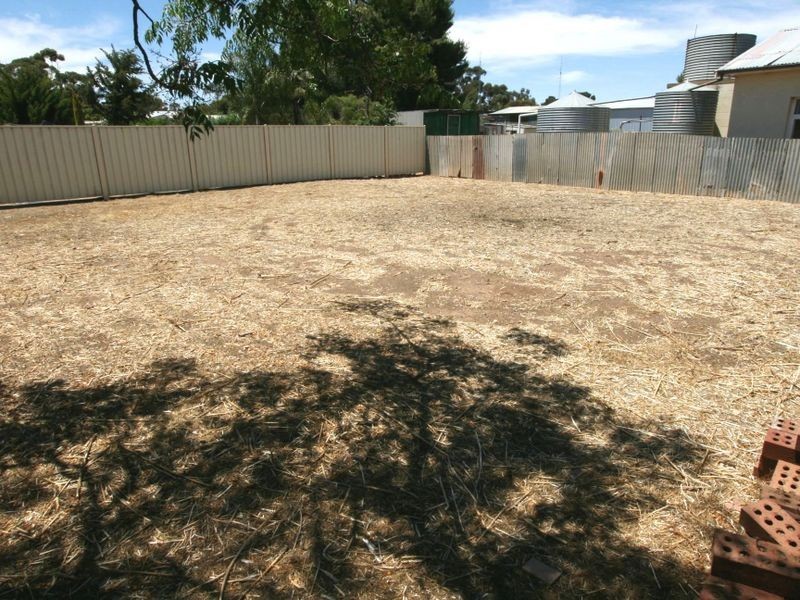 15 Mines Road, Kadina SA 5554