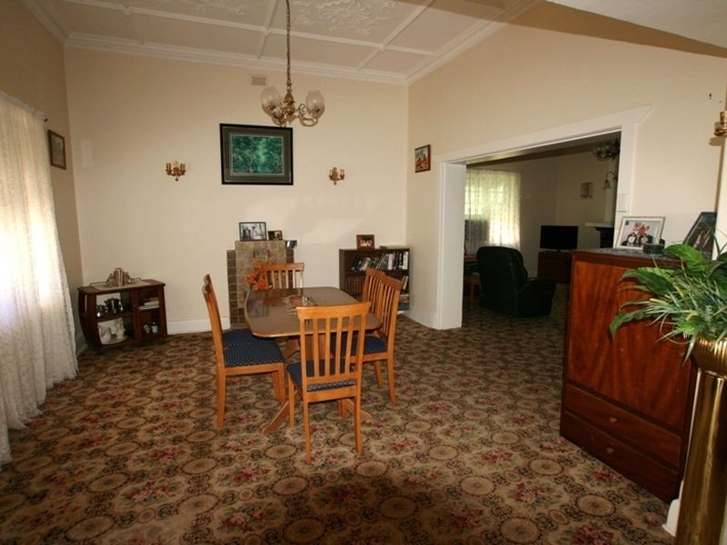 31 Railway Terrace, Kadina SA 5554