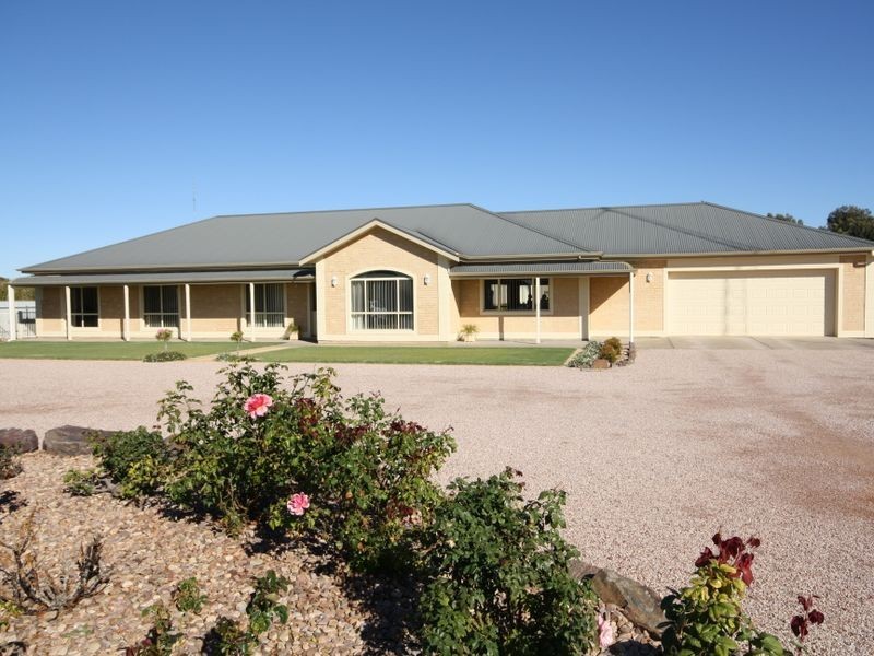 80 Champion Street, Kadina SA 5554