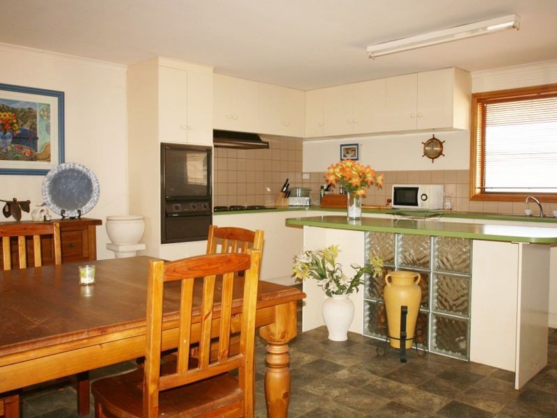 98 Port Road, Kadina SA 5554