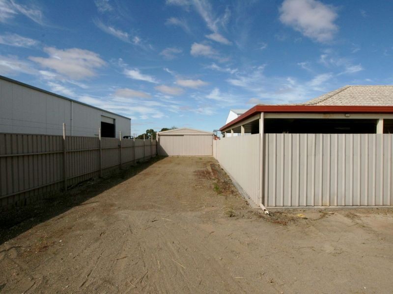 98 Port Road, Kadina SA 5554