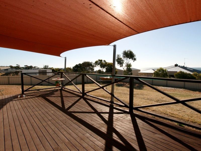 5 Stephen Crescent, Tickera SA 5555