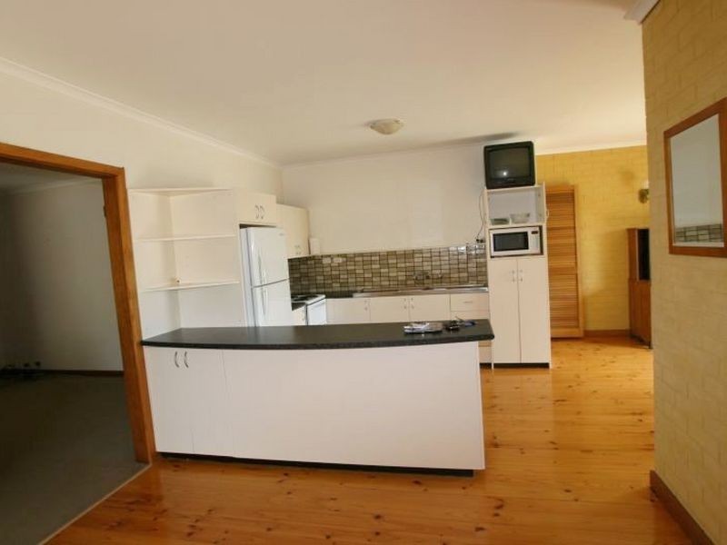 16 Cornwall Street, Kadina SA 5554