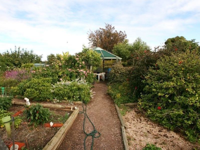 32 Drain Road, Kadina SA 5554