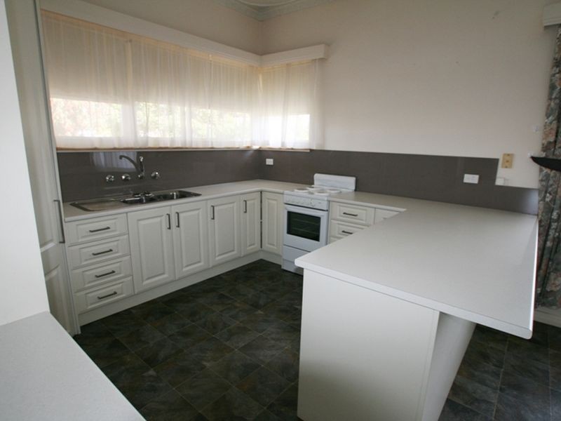 6 Forster Street, Kadina SA 5554