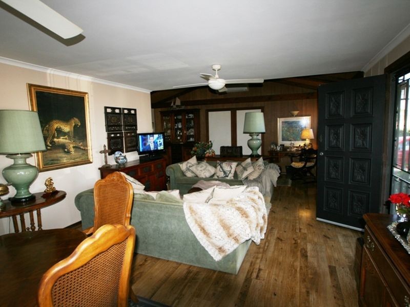 25 Yelta Street, Port Clinton SA 5570