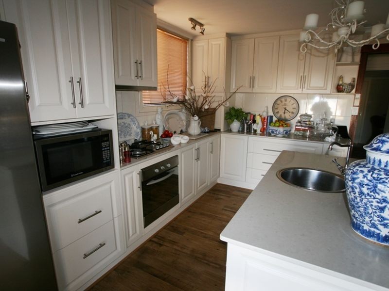 25 Yelta Street, Port Clinton SA 5570