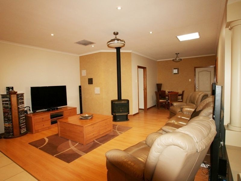 16 Patrick Street, Kadina SA 5554