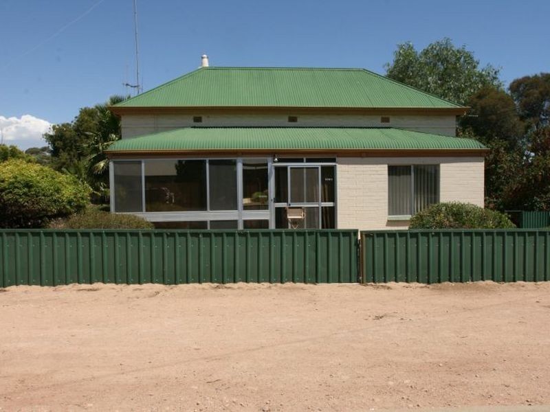 16 Lawrence Street, Kadina SA 5554