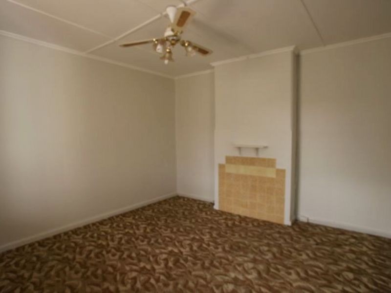 16 Lawrence Street, Kadina SA 5554