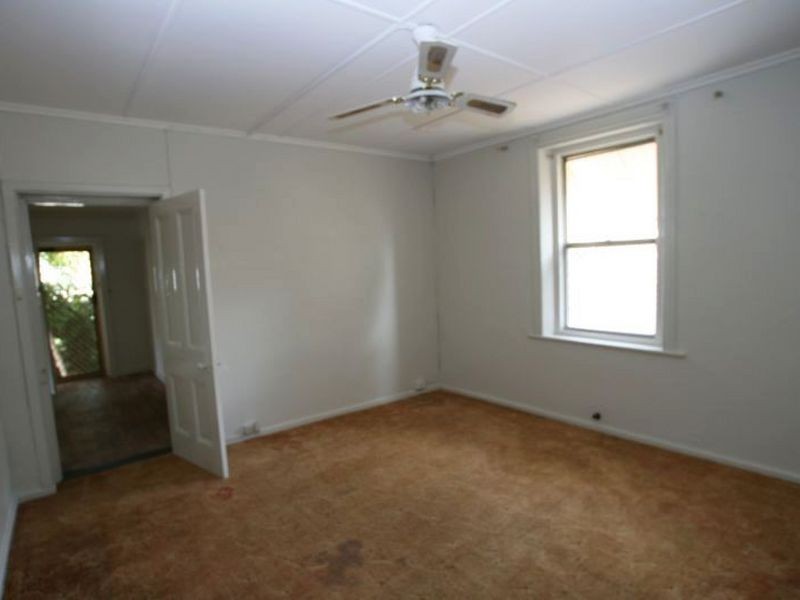 16 Lawrence Street, Kadina SA 5554