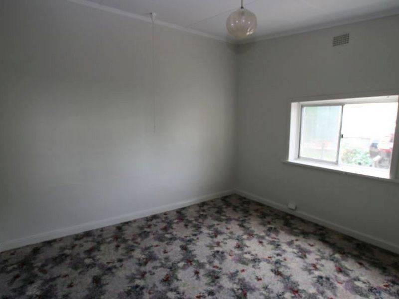 16 Lawrence Street, Kadina SA 5554