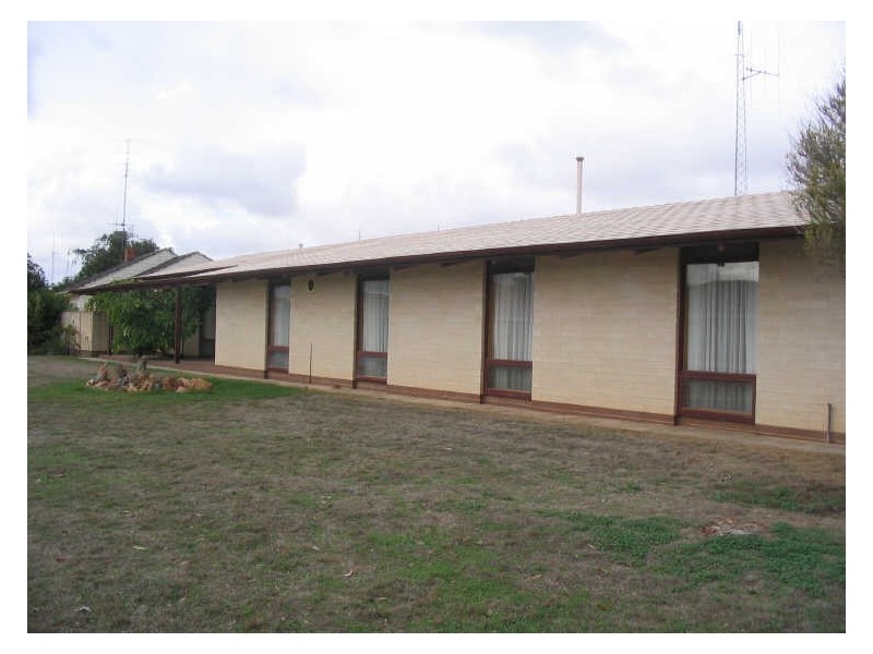 8 East Terrace, Kadina SA 5554