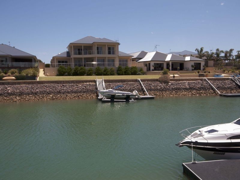 111 Stately Way, Wallaroo SA 5556