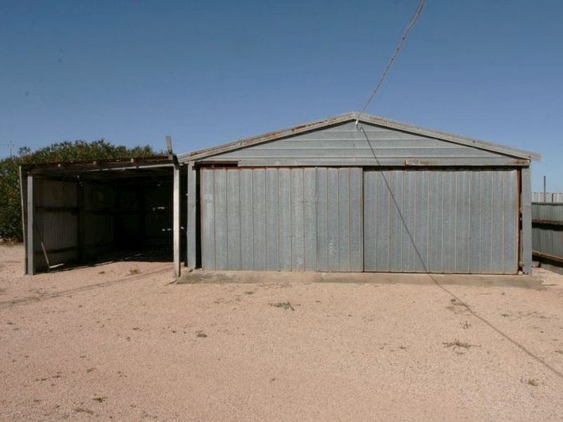 6 Clayton Drive, North Beach SA 5556