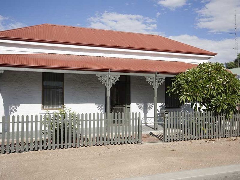 5 Mair Street, Wallaroo SA 5556