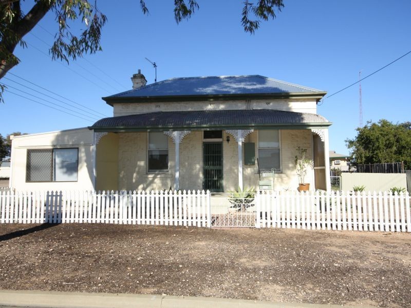 10 Cornish Terrace, Wallaroo SA 5556