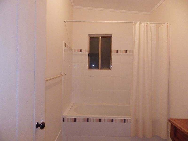 10 Cornish Terrace, Wallaroo SA 5556