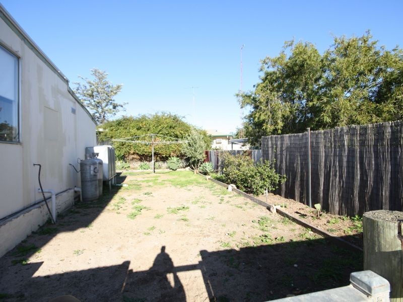 10 Cornish Terrace, Wallaroo SA 5556