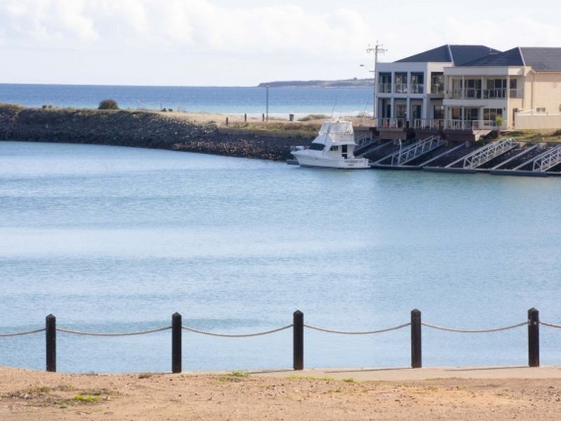 2 Inverness Way, Wallaroo SA 5556