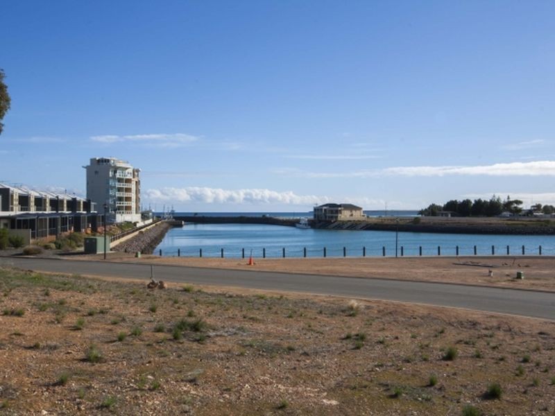 2 Inverness Way, Wallaroo SA 5556