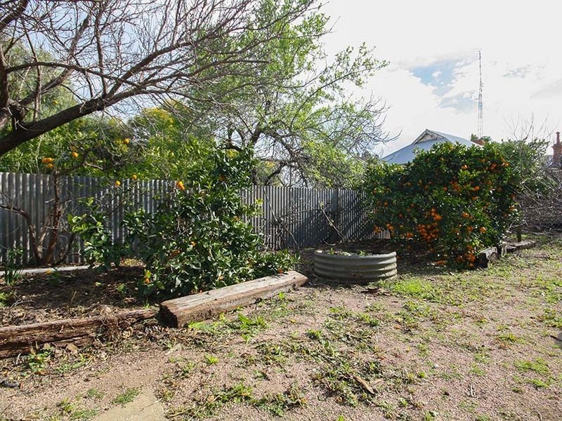 16 Mair Street, Wallaroo SA 5556