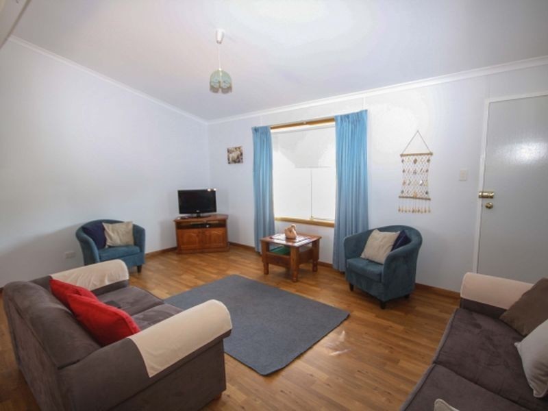 70 Clayton Drive, North Beach SA 5556