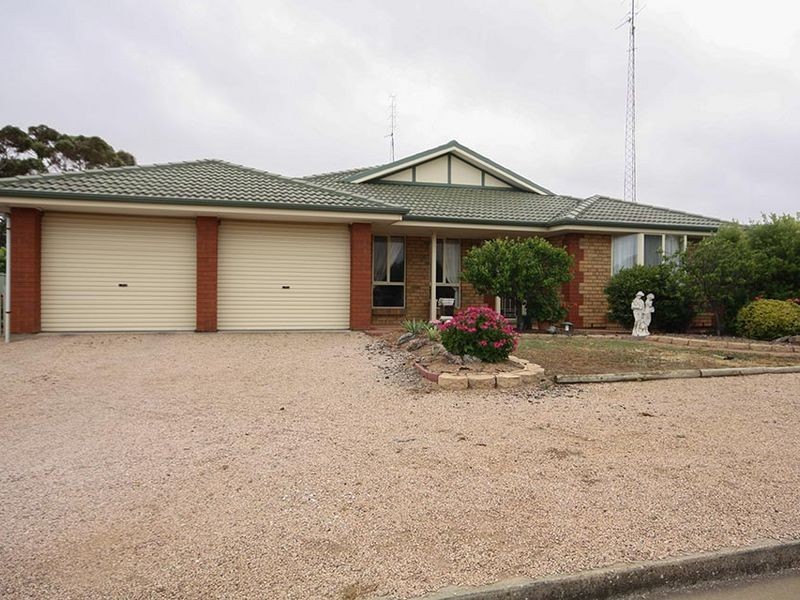 42 Woodforde Drive, North Beach SA 5556