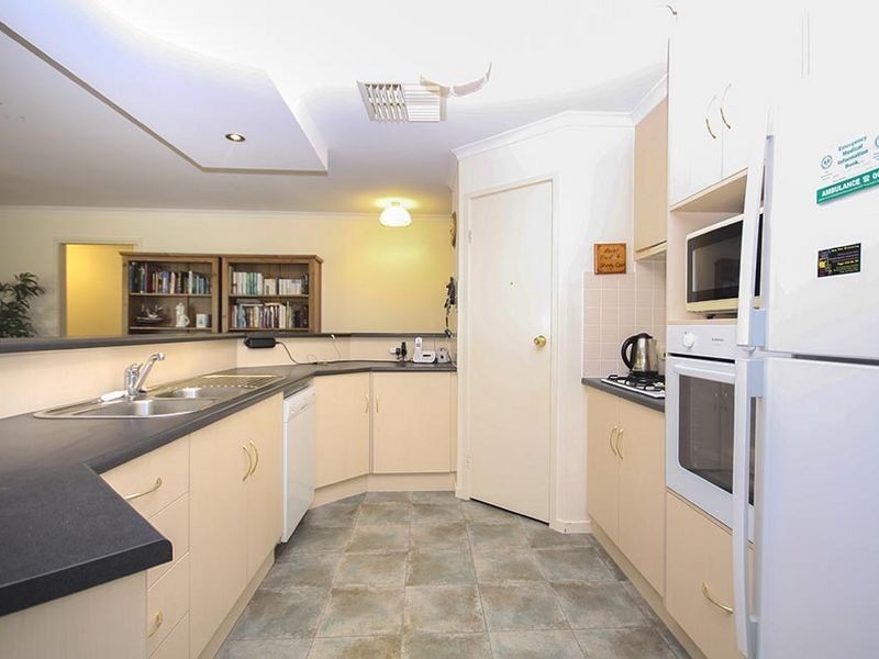 42 Woodforde Drive, North Beach SA 5556
