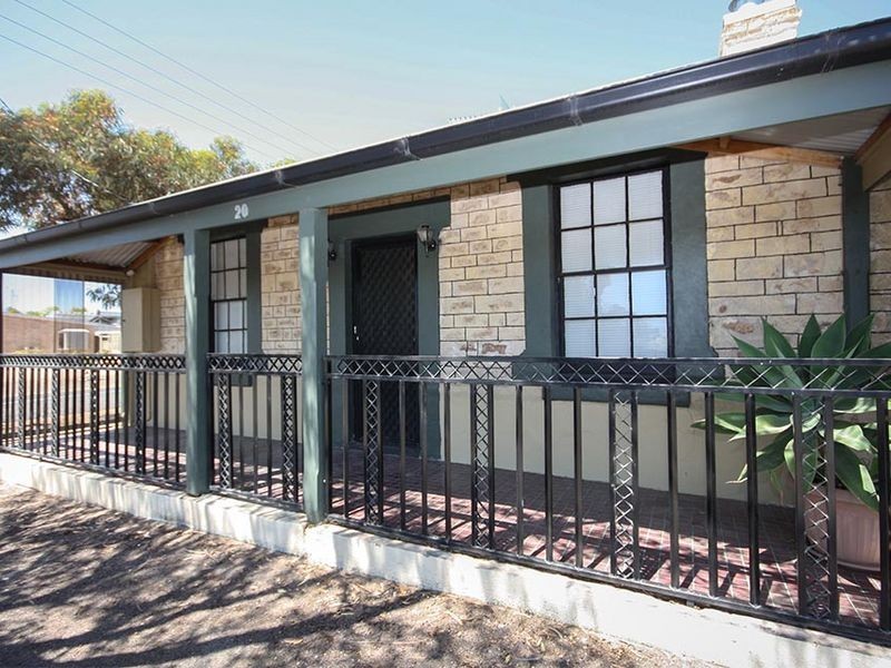 20 Irwin Street, Wallaroo SA 5556