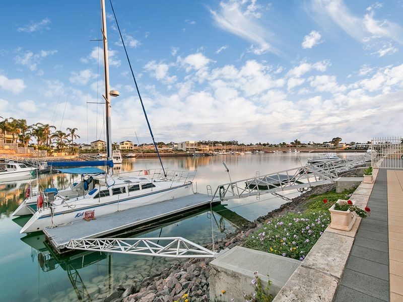 36 Pamir Court, Wallaroo SA 5556