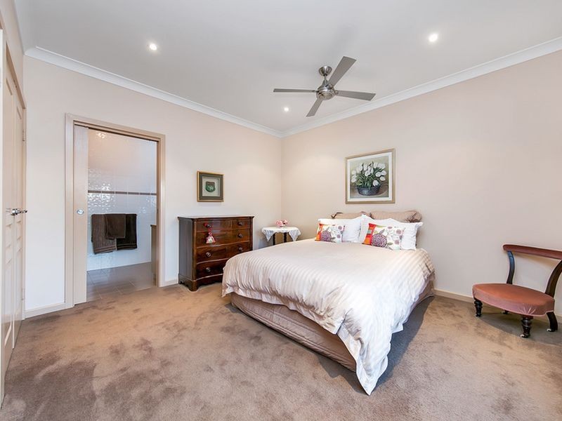 36 Pamir Court, Wallaroo SA 5556