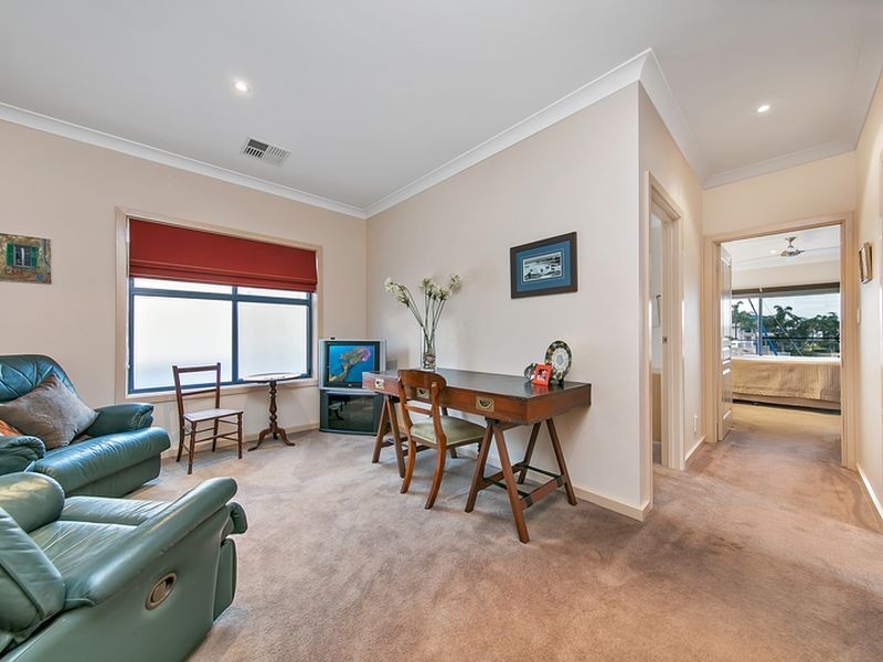 36 Pamir Court, Wallaroo SA 5556