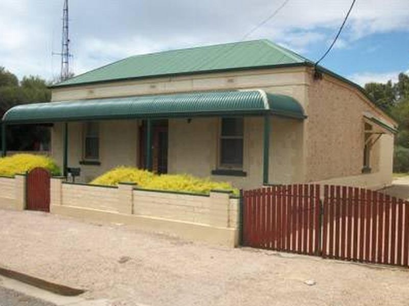 33 Cornish Terrace, Wallaroo SA 5556