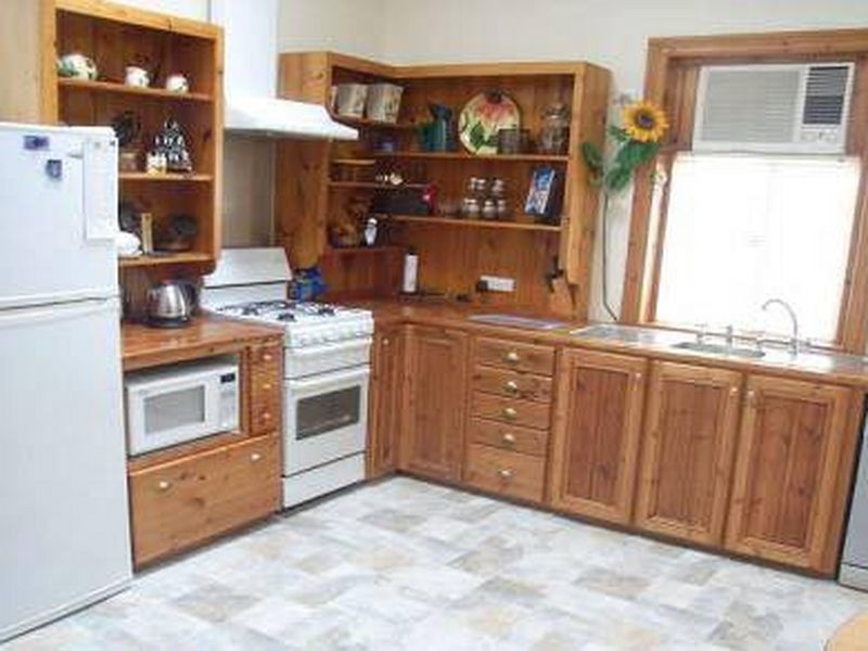 33 Cornish Terrace, Wallaroo SA 5556