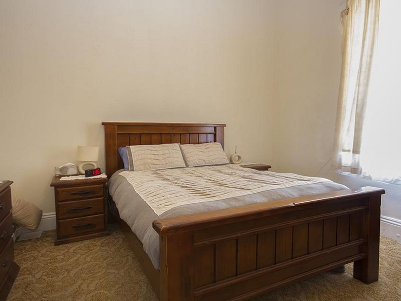 33 Cornish Terrace, Wallaroo SA 5556