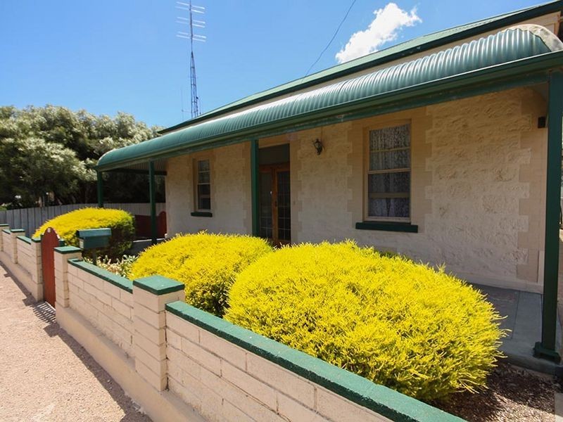 33 Cornish Terrace, Wallaroo SA 5556