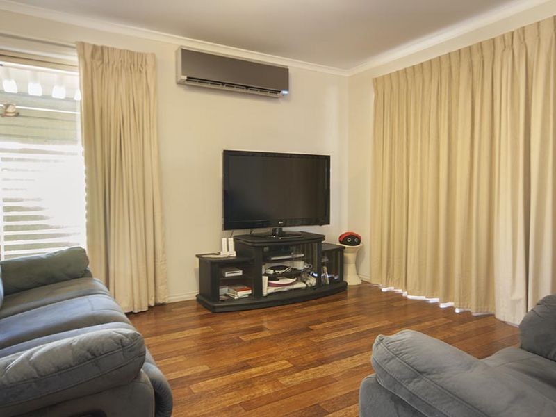 11 Clarke Street, Wallaroo SA 5556