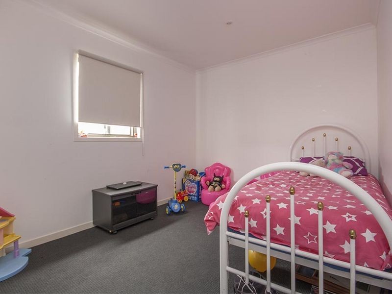 7 North Beach Road, North Beach SA 5556