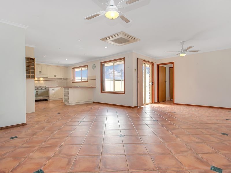 6 Gilmore Crescent, Wallaroo SA 5556