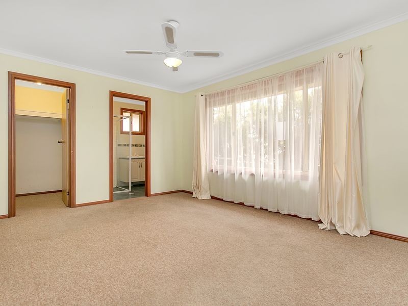 6 Gilmore Crescent, Wallaroo SA 5556