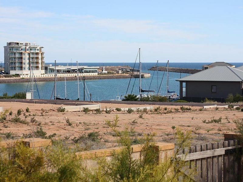 7 Gilmore Crescent, Wallaroo SA 5556