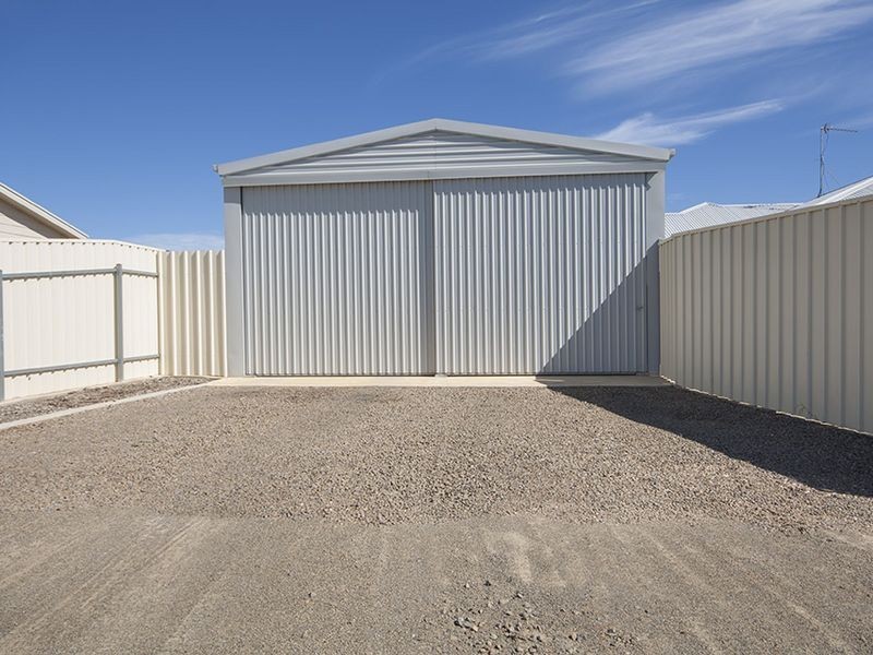 27 Diagonal Road, Wallaroo SA 5556
