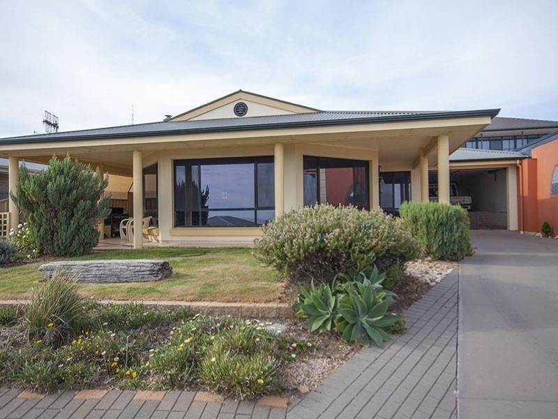 6 Kay Drive, North Beach SA 5556
