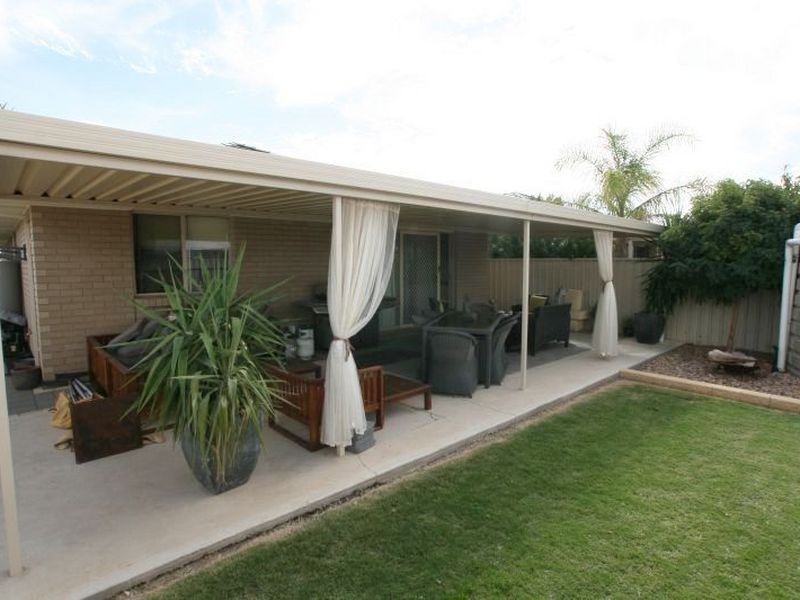 2 Clarke Street, Wallaroo SA 5556