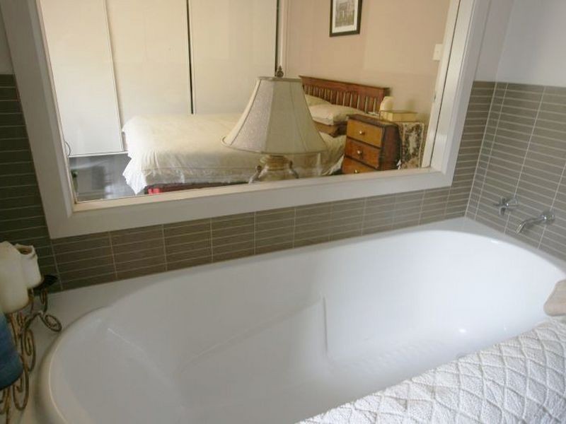 2 Clarke Street, Wallaroo SA 5556