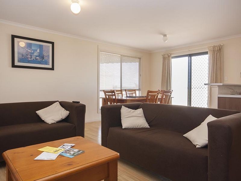 34 Islesworth Street, North Beach SA 5556