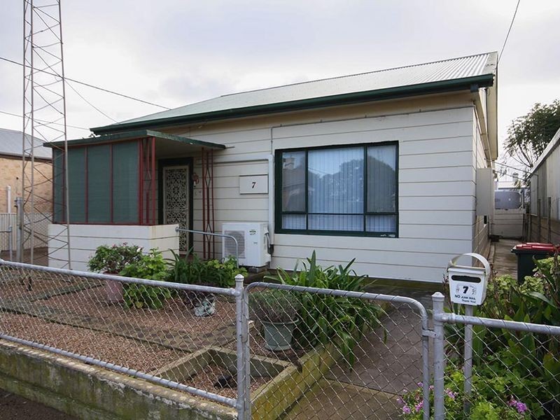 7 Clara Street, Wallaroo SA 5556