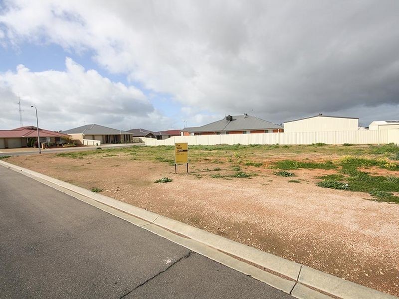 4 Boase Crescent, Wallaroo SA 5556